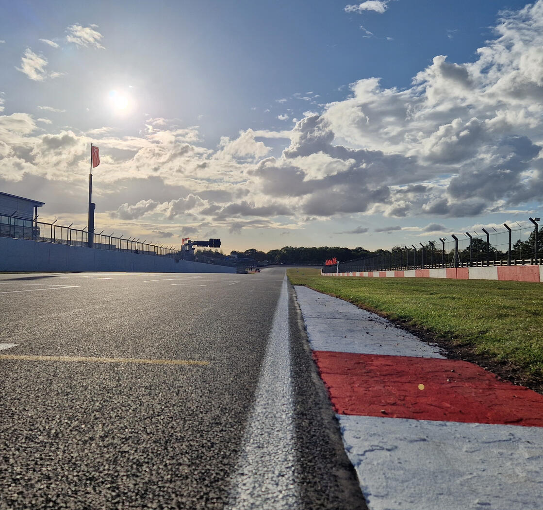 Phil Thomas Motorsport Specialist